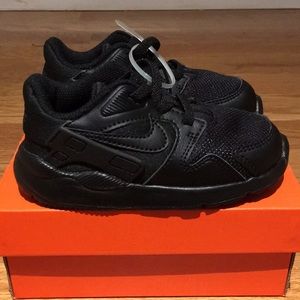 Nike Runners Kids 8c New